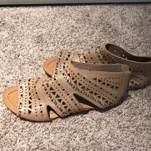 Belle by Sigerson Morrison ankle chain sandal 6.5